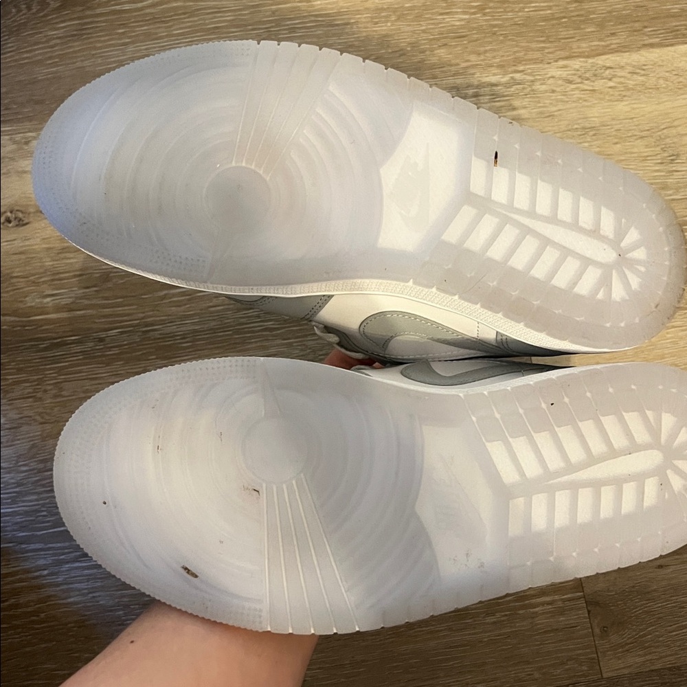 Air Jordan White & Light Gray Low-Top Sneakers - Picture 2 of 2